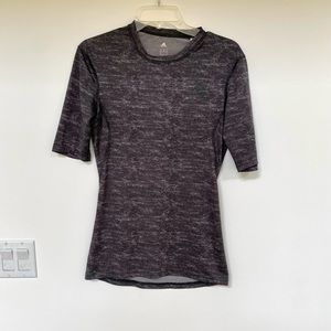 Nwot Adidas M fitted shirt climalite shirt sleeve grey